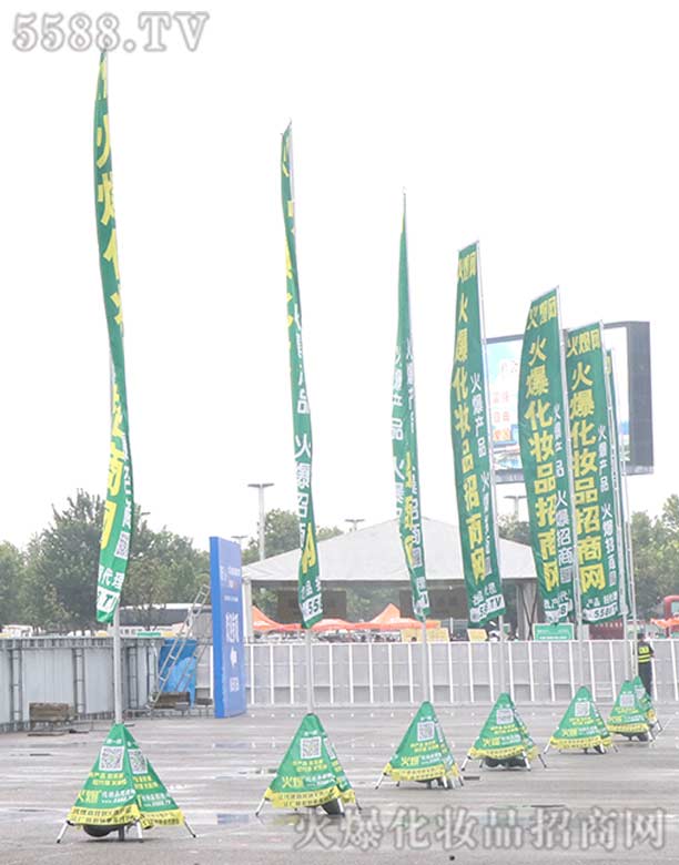 �𱬻��yƷ���̾W(w��ng)���𱬻��yƷ���̾W(w��ng)��ȡ�ø������˲�Ŀ�ĳɿ�(j��)