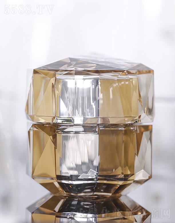 �V�|��ĽԊ(sh��)������Ƽ����޹�˾���V�|��ĽԊ(sh��)������   ��ĽԊ(sh��)�ø���ϩ��˪   ���o(h��)���w