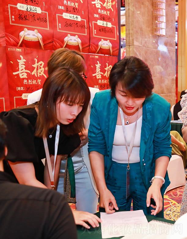 �������t(y��)ˎ����Ƽ�(�K��)���޹�˾��������ȫ�����I(y��)�x�ܴ��(hu��)�F(tu��n)�(du��)���s�F(xi��n)��