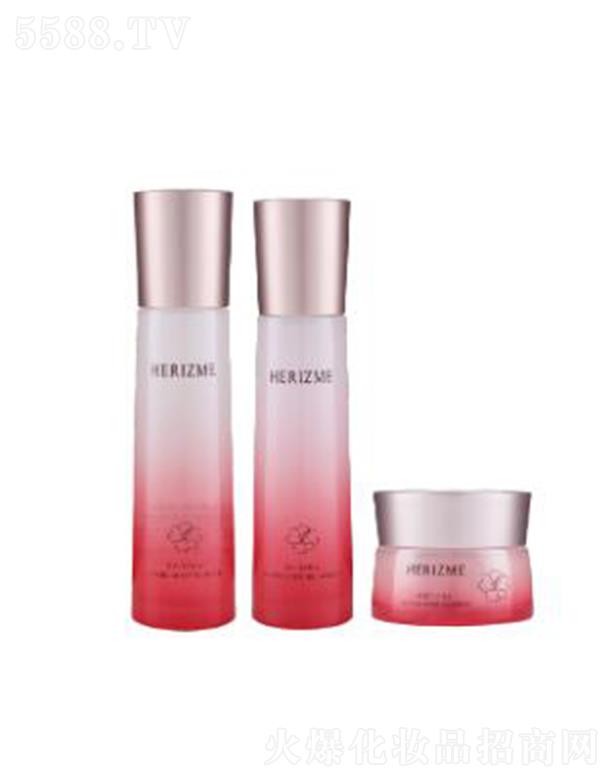 ���������yƷ�����u�����޹�˾�������˱��������o(h��)�w���b ���w�t��ˮ��