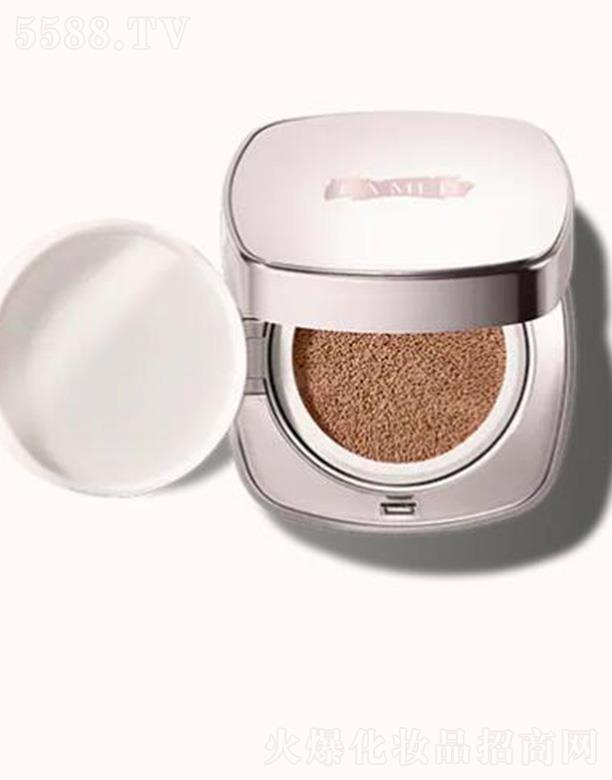 ��Ԋ�m�죨�Ϻ������Q(m��o)���޹�˾�����{(l��n)֮�i�̹⟨׃��|�۵�Һ33̖(h��o)ů�~ɫͿĨ��Ę��������(x��)ā��͸�Ċy��