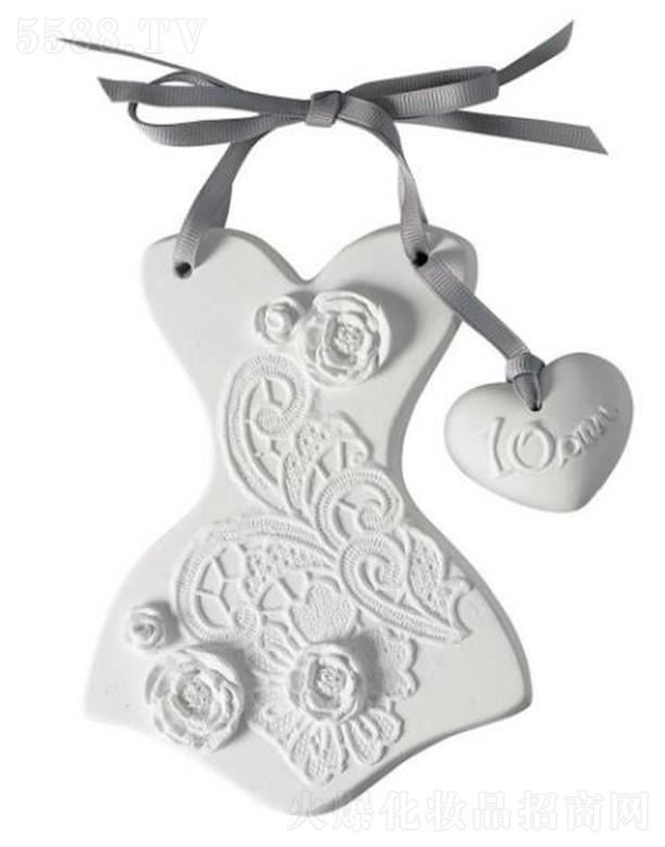 ������(�Ϻ�)Ʒ�ƹ����ɷ����޹�˾���Ϻ������� ��?sh��)۠���õ���w�w�����ʯ��-��̖(h��o)