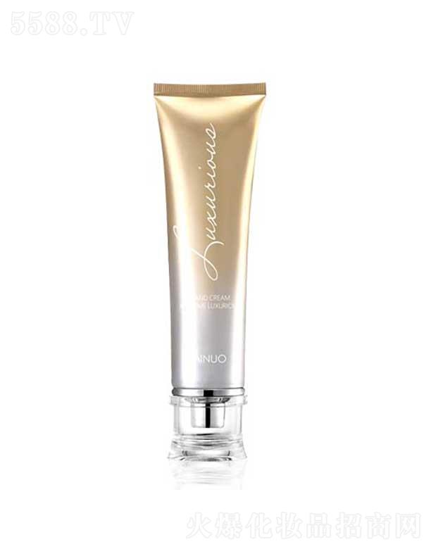 �Ռ��мΌ����û������޹�˾����(��i)�Z�M(f��i)������՝�(r��n)��˪