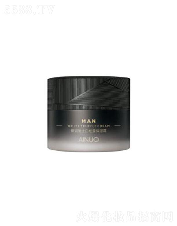 �Ռ��мΌ����û������޹�˾����(��i)�Z��ʿ����¶����˪