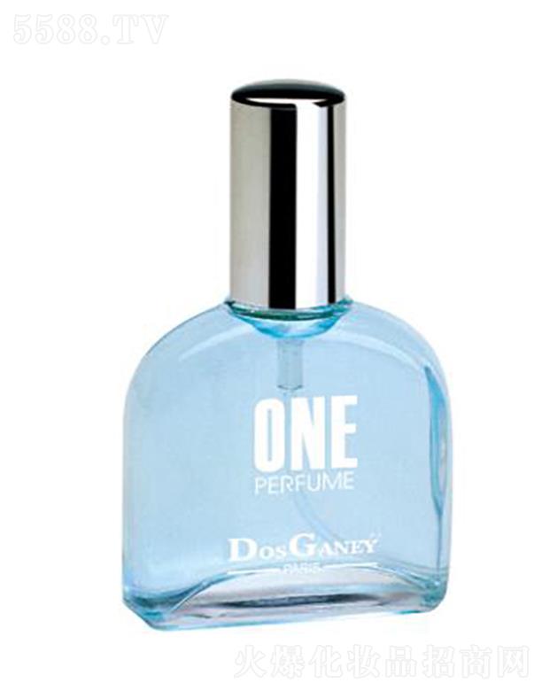 �Ռ��мΌ����û������޹�˾����˹����ONE��ˮ