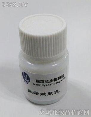 �������w��