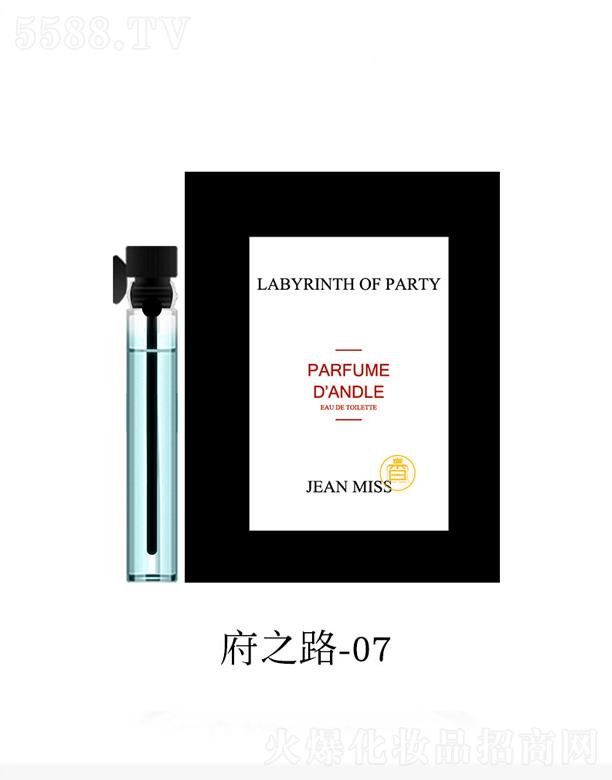 �㽭�G�һ��yƷ���޹�˾��С�����㿨ƬС����ˮϵ��-��֮·