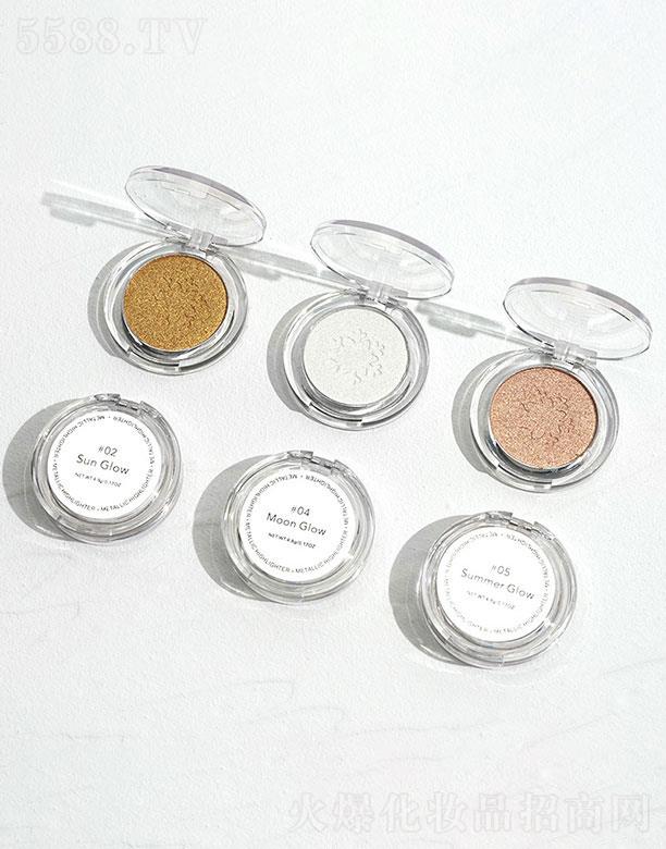 �V�|�N�N   �N�Nѩ����ɫ�߹��   Ę������