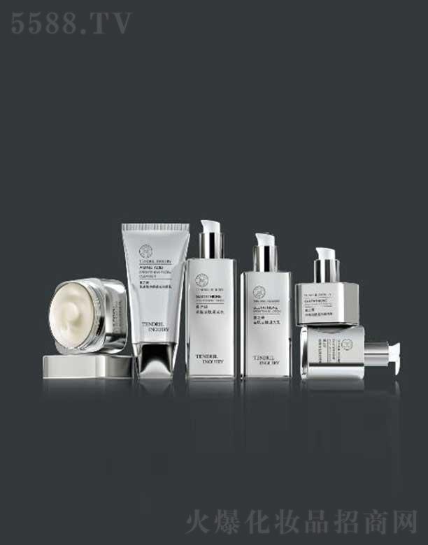 ��֮�й��׸���͸��ϵ��  ���Ʋ����M(j��n)���w��������ꐴ��x