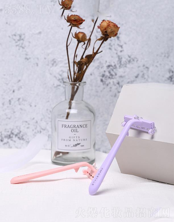 ��ľ�ѹ�ë��  ���^�h��