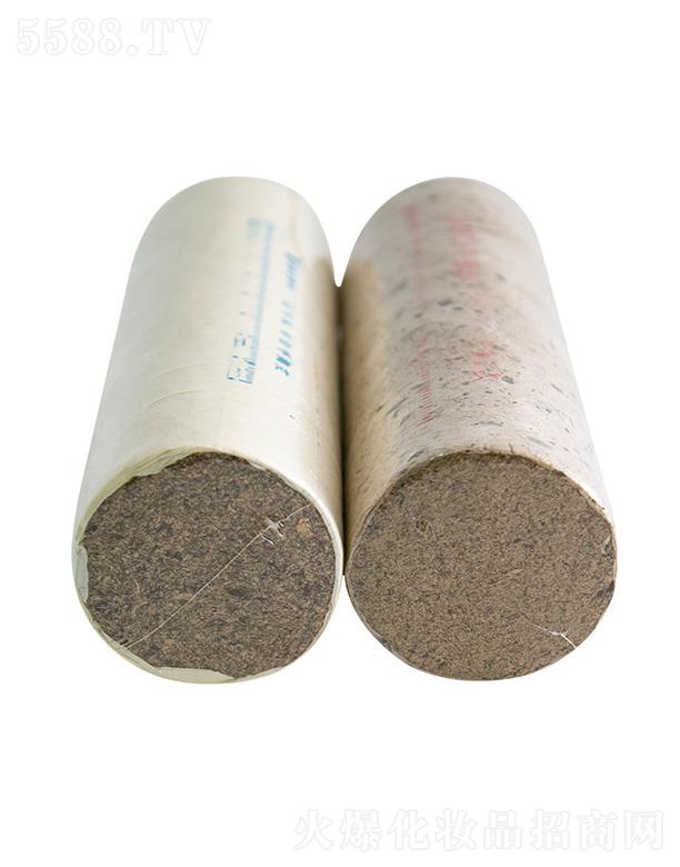 ʯ�cľ�ֹ����q���lֱ��7.0cm