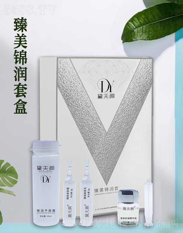 ����������\����