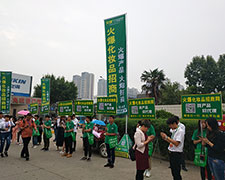 ֻ��ƴ���������M(j��n)ȡ�����ڳ�Խ�����쾫Ӣ����