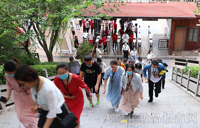 �����ζ�̤��(sh��)���ի@�����A