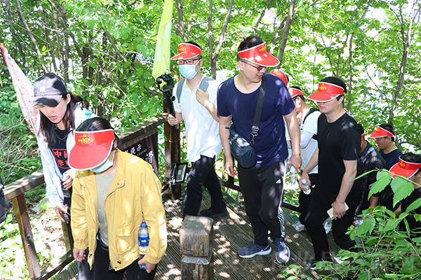 �]�в�����Խ�ĸ߷����]�в�����ɵĉ�(m��ng)��