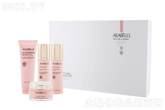 仙竹社水女人蓮花發(fā)酵皮膚管理4件套裝 仙竹社水女人蓮花發(fā)酵皮膚管理4件套裝