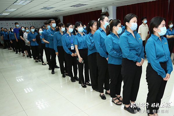 ����������öY�����ա����𱬾W(w��ng)�l(f��)�Ŷ��縣������