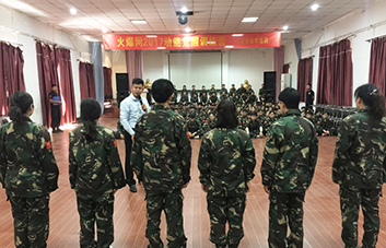 �FꠔU������Ƹ�T��Ҫ���������Y����